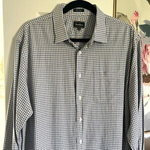 Neiman Marcus Men's Houndstooth Dress Shirt in Blue and Brown